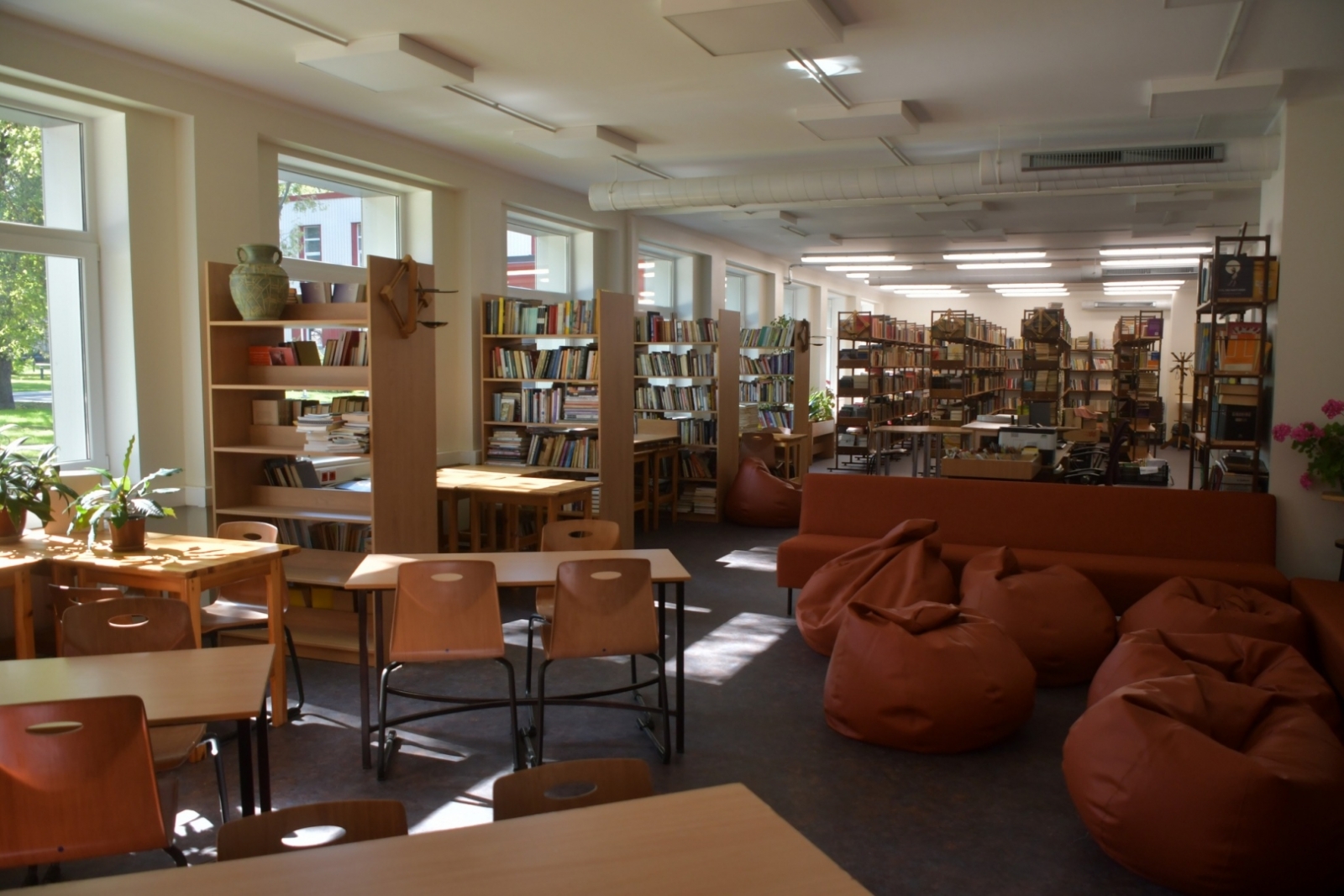 Jēkabpils Valsts ģimnāzijas bibliotēka